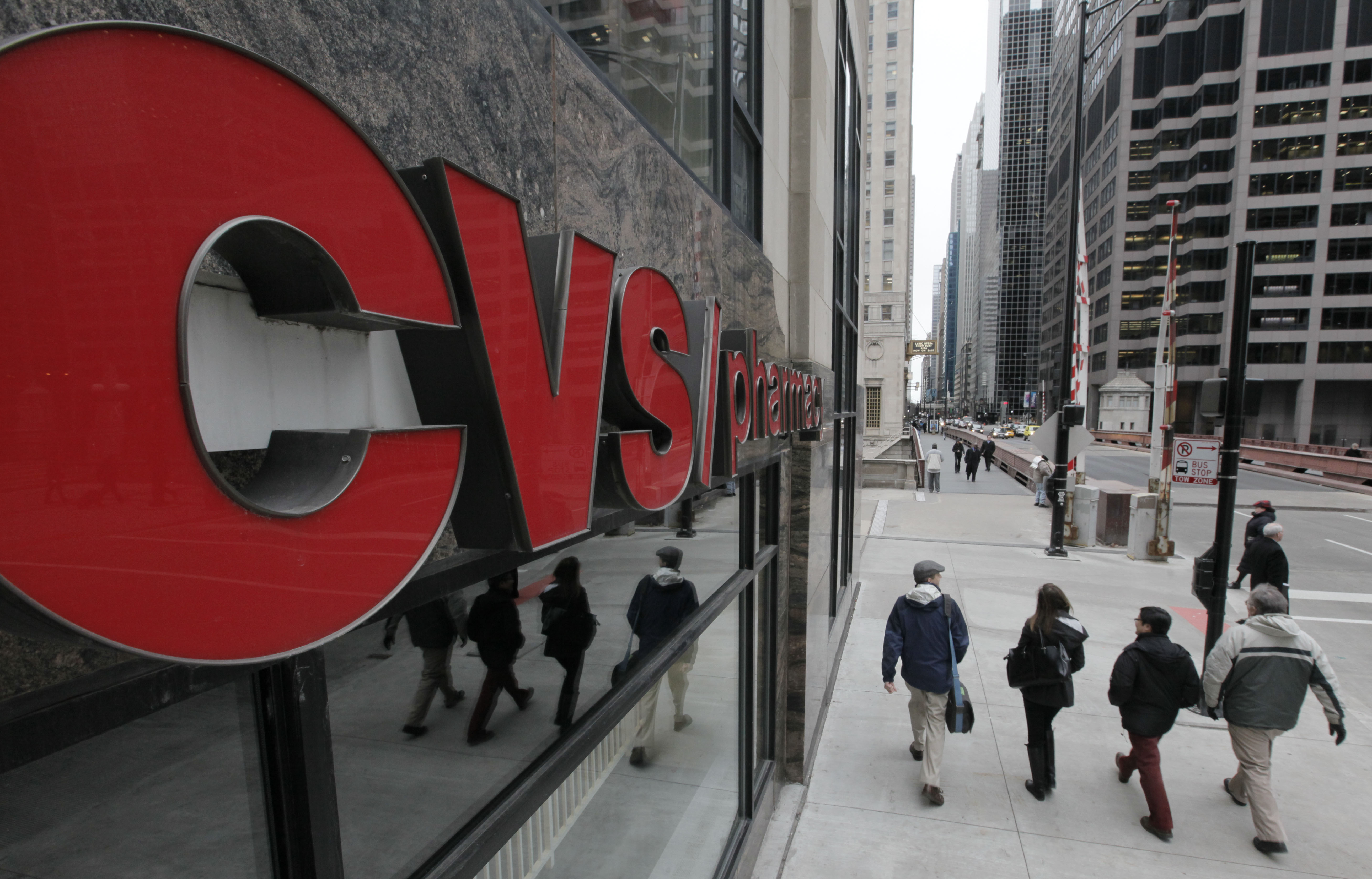 CVS Caremark cut payments to pharmacies amid $70 billion deal to buy Aetna - Side Effects